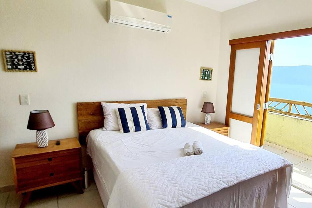 Residencia Em Condom, 1 Ou 2 Suites, Vista Para O Mar, Praia Do Curral, 伊利亚贝拉 外观 照片